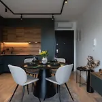 Artemis Apartman *