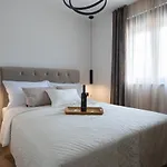 Artemis Apartman